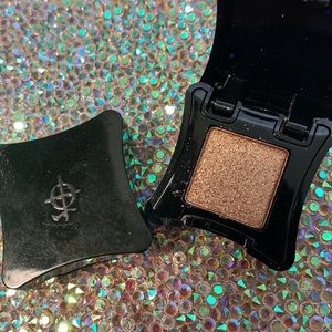 5/$15 ILLAMASQUA mini single shadow